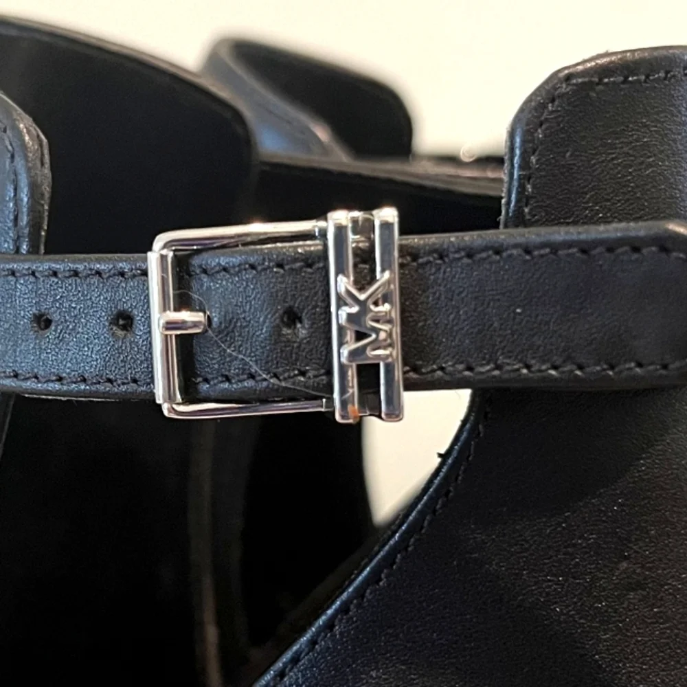 Michael Kors Lawson Black Leather Open Toe Boot  Size 7M   New Without B…‎